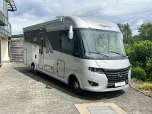 Fahrzeugbild Frankia M-Line I 7400 PLUS 5,5 to Luftf Hubst 4 Sitzpl #1