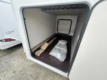 Fahrzeugbild Etrusco T-Modell Base 6.9 SB Kamera | Markise | Hubbett #27