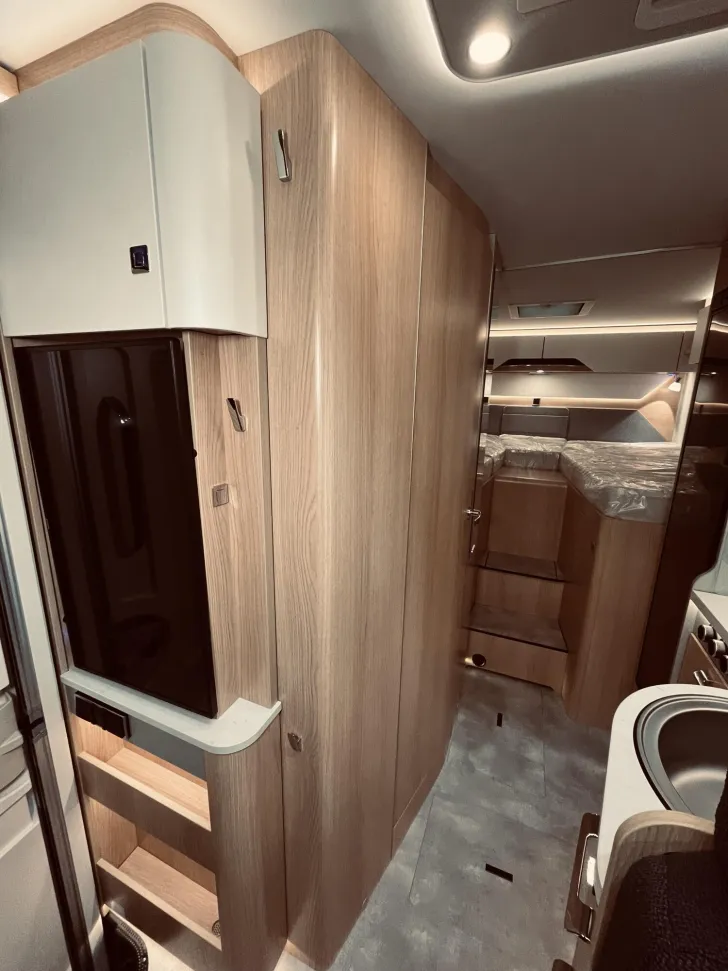 Fahrzeugbild Hymer B-Klasse MC I BlackLine 600 TOP ANGEBOT! #11