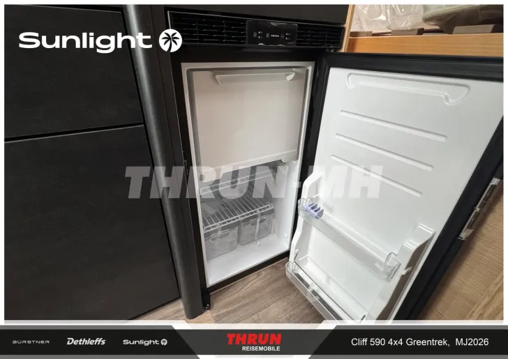 Fahrzeugbild Sunlight Camper Van Cliff 590 4x4 Greentrek Sofort !!! #17