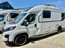 Fahrzeugbild Bürstner Signature SFT 7.4 AHK/AL-DE/Autarkie #25