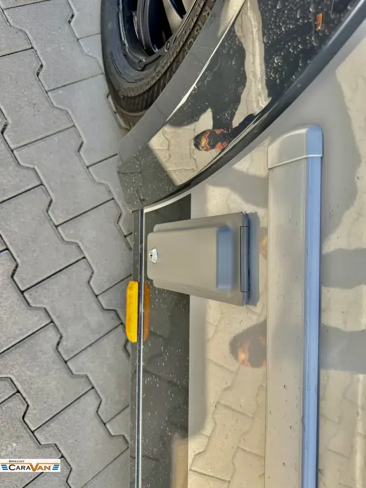 Fahrzeugbild Bürstner Signature SFT 7.4 AHK/AL-DE/Autarkie #20