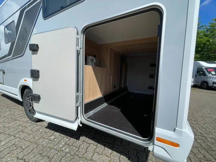 Fahrzeugbild Knaus SKY TI 700 MEG IC-LINE #44
