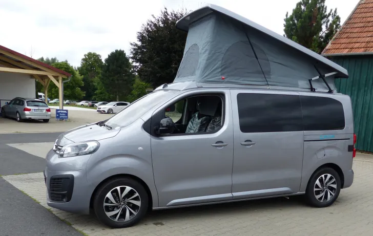 Fahrzeugbild Pössl CAMPSTER, Autom., Heizung, Navi, Xenon #11