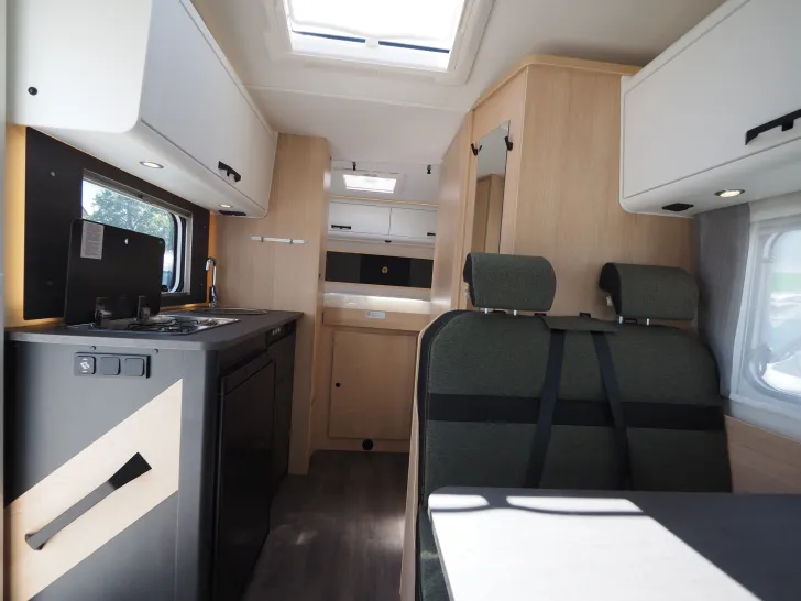 Fahrzeugbild Sunlight A 60, Neues Modell, mit Automatik ! #8