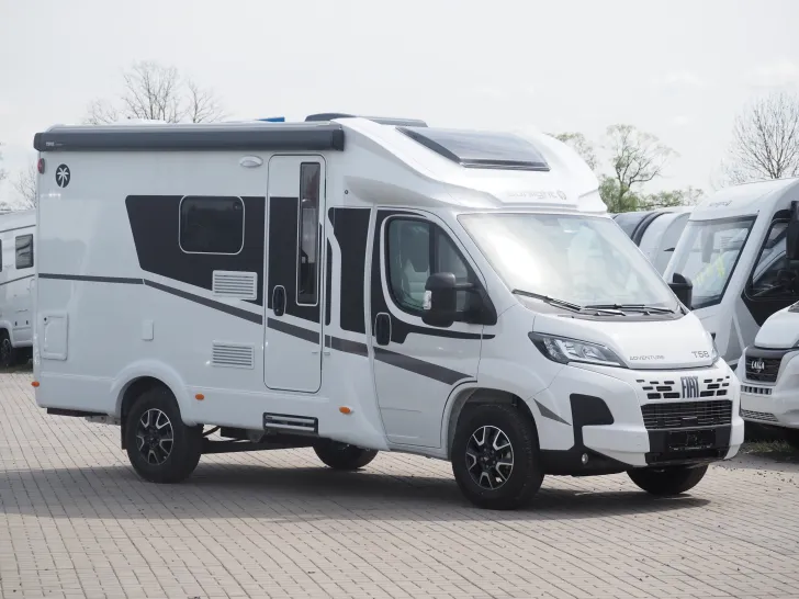 Fahrzeugbild Sunlight T 58 Adventure Edition, Remis, Markise, Radtr. #3