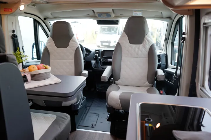 Fahrzeugbild Knaus BoxLife 540 MQ Platinum Selection Automatik | Klima | Care-Drive #8