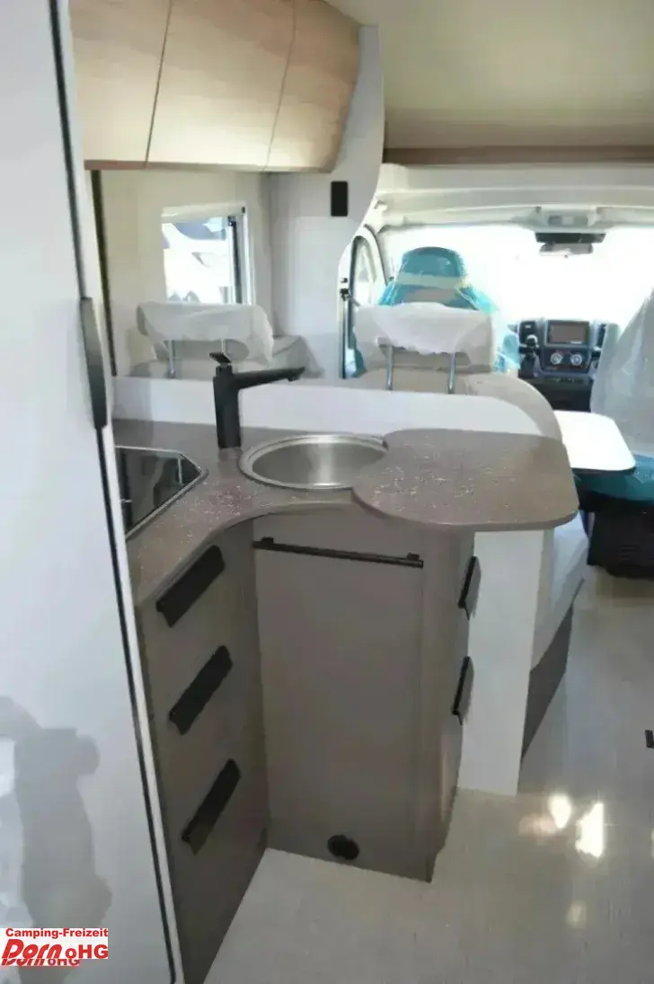 Fahrzeugbild Bürstner B66 690 TD #18