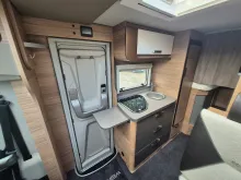Fahrzeugbild Weinsberg CaraCompact 600 MEG EDITION [PEPPER] *2023*Lithium*AHK*Solar*MonoC* #29