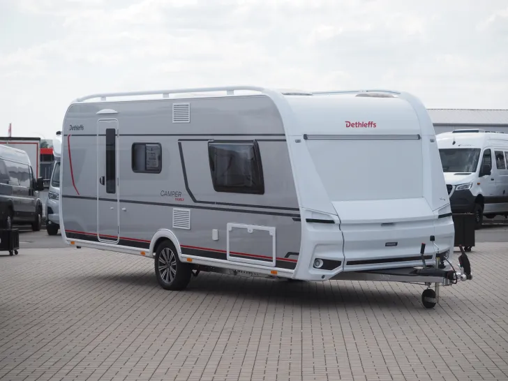 Fahrzeugbild Dethleffs Camper 530 FSK, 3er Stockbett, Stylingpaket #2