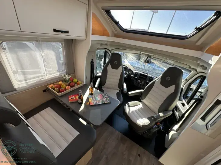Fahrzeugbild Sunlight Adventure T 58 junger gebrauchter #12