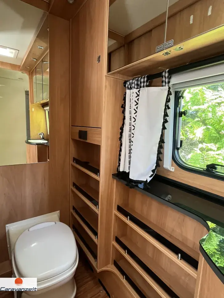 Fahrzeugbild Dethleffs Camper 560 RET Vollautomatischer Mover #11