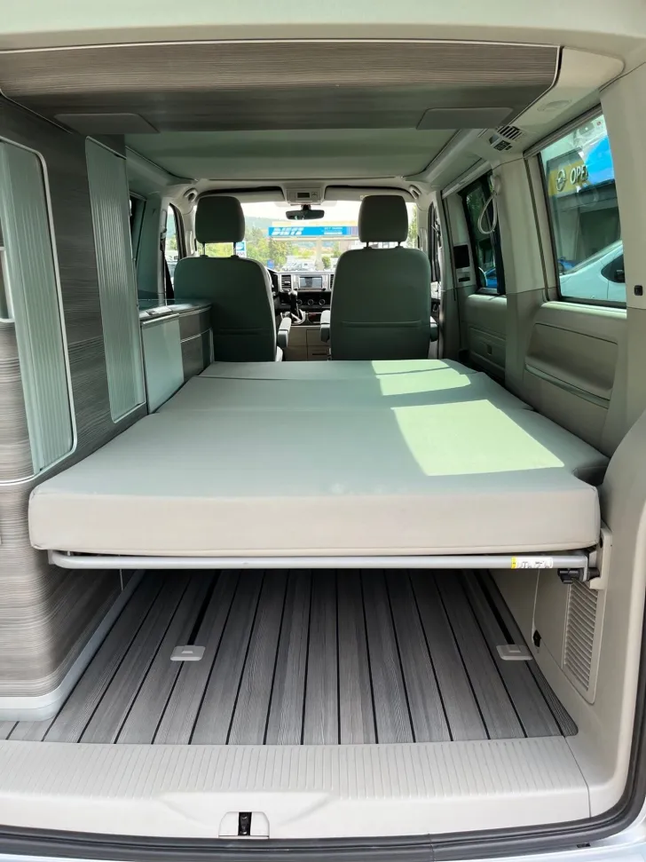 Fahrzeugbild VW California T6 Ocean Cali Ocean top gepflegt #15