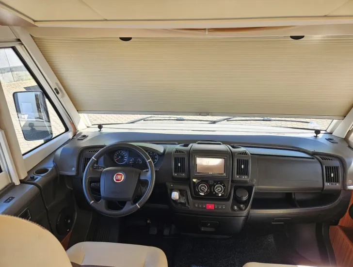 Fahrzeugbild Adria Sonic Axess I 700 SL TOP Zustand #8