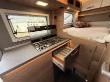 Fahrzeugbild Weinsberg X-CURSION VAN 500 MQ EDITION [PEPPER] 3,5 t. ACC, el.Stufe Voll-LED #10