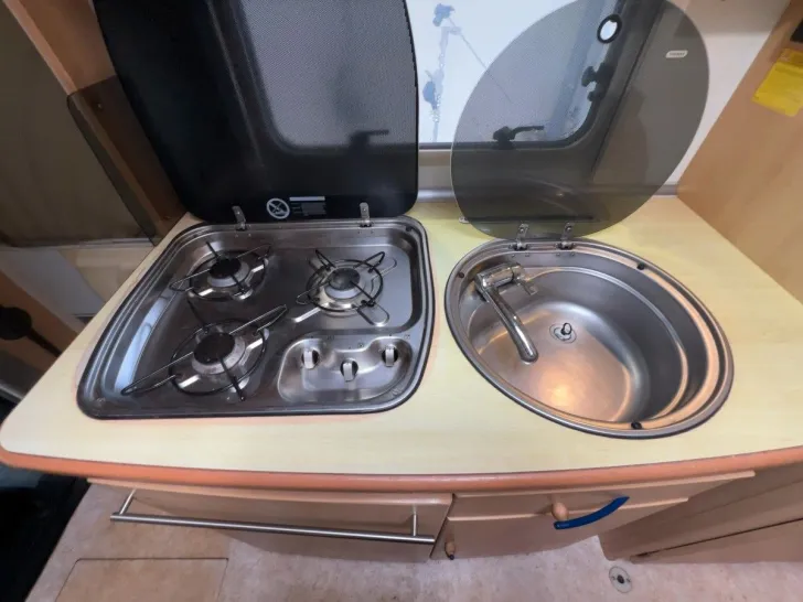 Fahrzeugbild TEC TI 6450/Festbett/Solaranlage/Markise #13