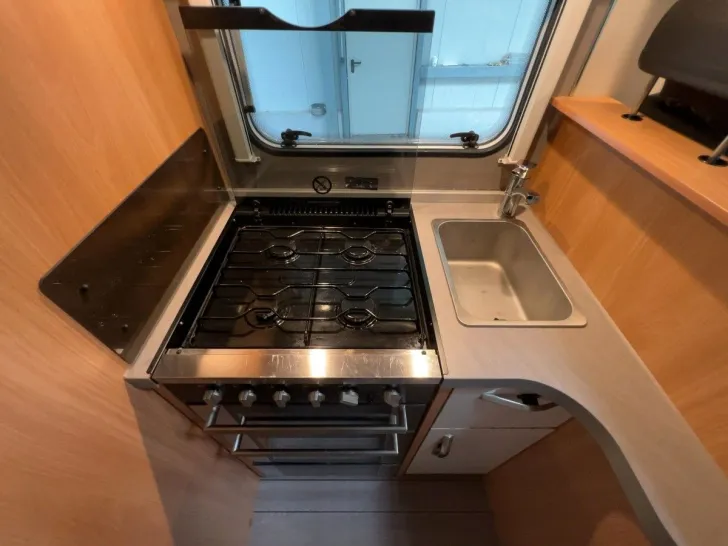 Fahrzeugbild Soma Camp TI 700 MEH/Einzelbetten/Garage/Solar/Klima/AHK #13