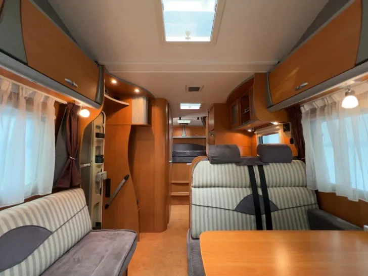 Fahrzeugbild Dethleffs Fortero A 6975/Festbett/Garage/Klima/Solar/Marki #11