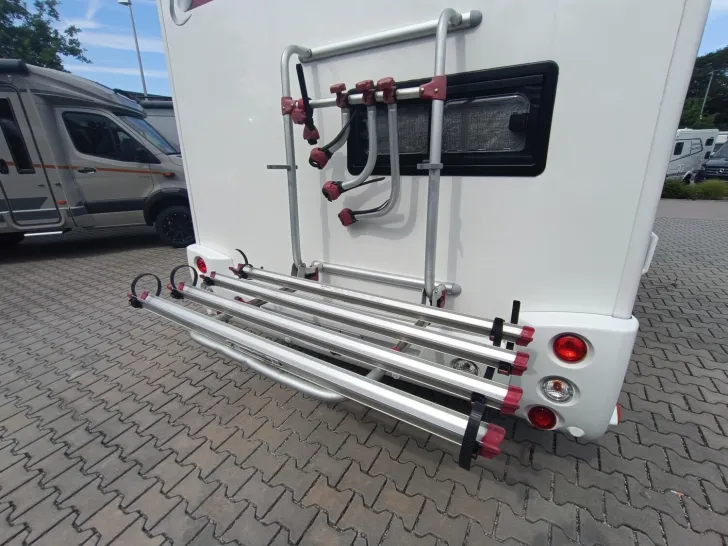Fahrzeugbild Challenger Genesis 296 155PS,5 Schlafplätze,Stock-&Hubbett #6