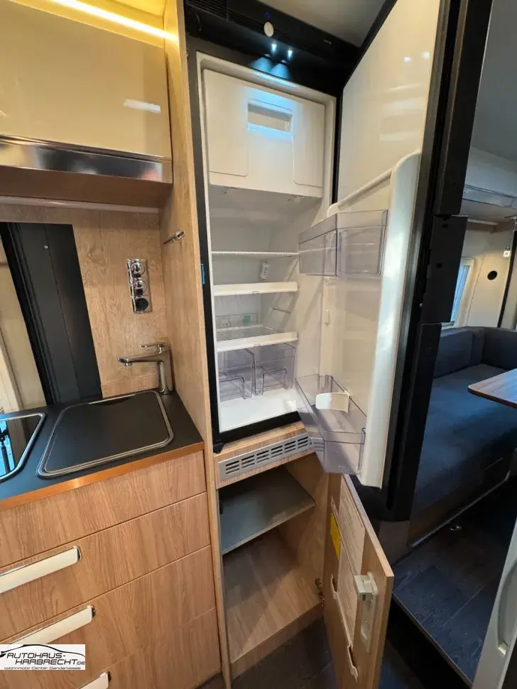 Fahrzeugbild Laika Ecovip 645-Autom-6,40m-Lounge-Solar-Lithium #26
