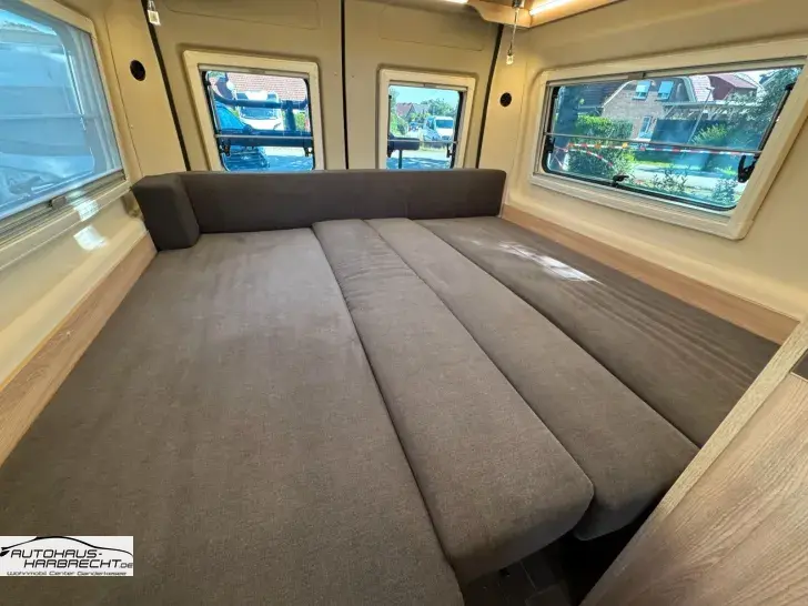 Fahrzeugbild Laika Ecovip 645-Autom-6,40m-Lounge-Solar-Lithium #36