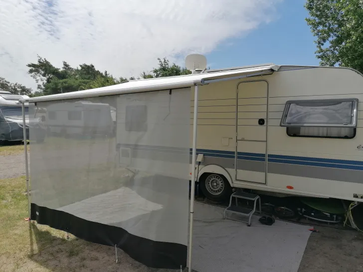 Fahrzeugbild Hobby Excellent 495 UFe #3