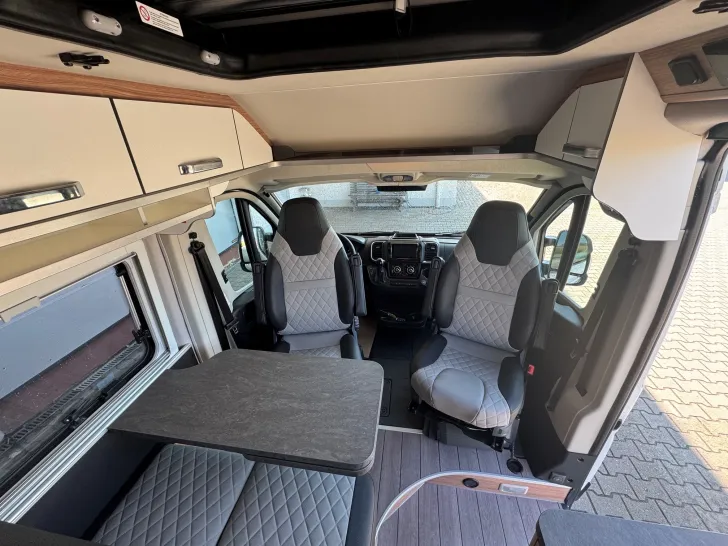 Fahrzeugbild Weinsberg CaraBus EDITION FIRE 600 ME ab Jandelsbrunn Aufstelldach #6