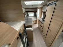 Fahrzeugbild Knaus Südwind 580 QS Black Selection 2.000 kg #17