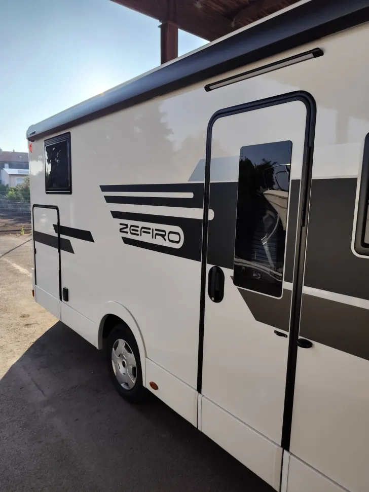 Fahrzeugbild Roller Team ZEFIRO 267 P Neuwertig mit Garantie bis 03/ #5