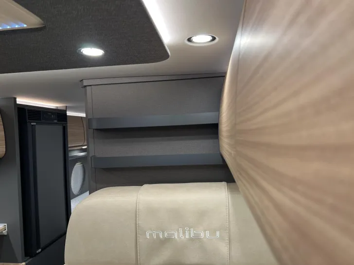 Fahrzeugbild Malibu Van charming GT skyview 640 LE (757) #17