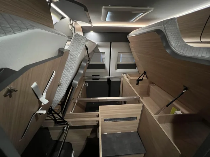 Fahrzeugbild Malibu Van charming GT skyview 640 LE (757) #25