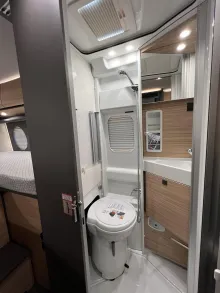 Fahrzeugbild Malibu Van charming GT skyview 640 LE (757) #30
