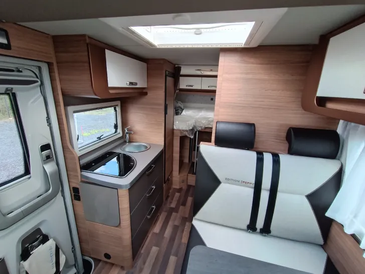 Fahrzeugbild Weinsberg CaraCompact 600 MEG EDITION [PEPPER] #18