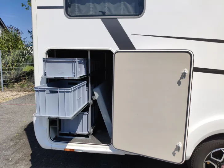 Fahrzeugbild Eura Mobil Integra Line 720 EF Mondial Edition -VOLLAUSSTATTUNG- #9