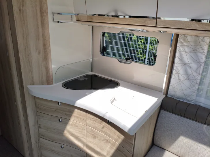 Fahrzeugbild Eura Mobil Integra Line 720 EF Mondial Edition -VOLLAUSSTATTUNG- #13