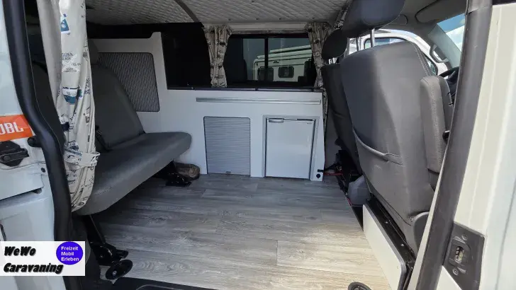 Fahrzeugbild VW Custom Bus T5 Ausbau von Hoppe Camper i Ka. #5
