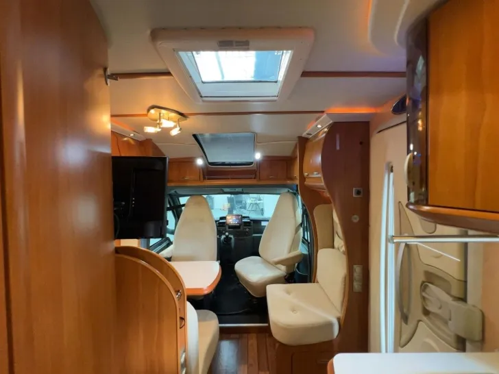 Fahrzeugbild Hobby Van T 500 GFSC / Festbett / Klima #8