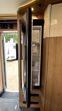Fahrzeugbild Malibu T 410 DB #15