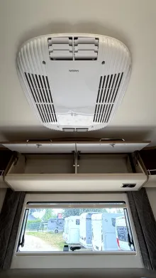 Fahrzeugbild Malibu T 410 DB #23