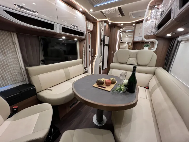 Fahrzeugbild Carthago chic s-plus I 61 XL LE (327) #17