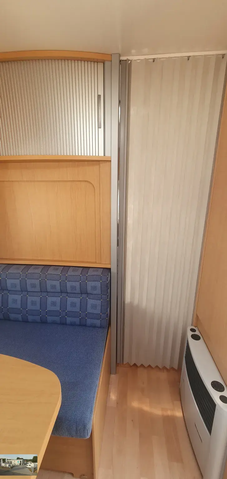 Fahrzeugbild Knaus Südwind 400 T Nr. 31 - franz. Bett, SG #16