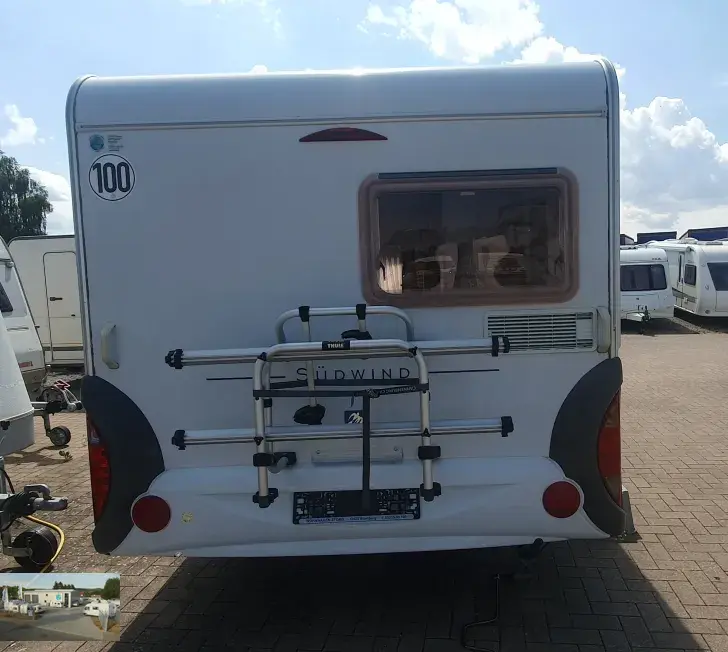 Fahrzeugbild Knaus Südwind 400 T Nr. 31 - franz. Bett, SG #25