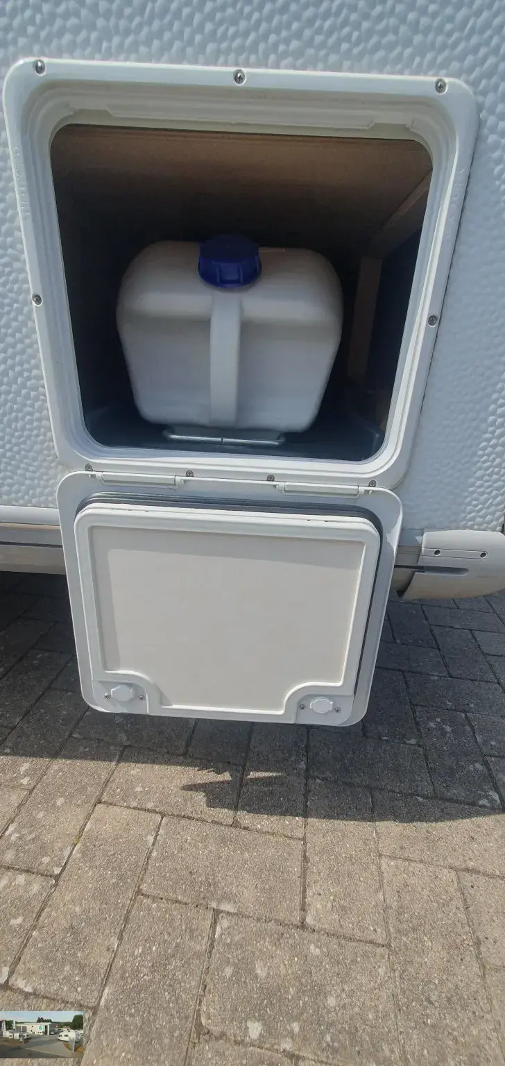 Fahrzeugbild Knaus Südwind 400 T Nr. 31 - franz. Bett, SG #31