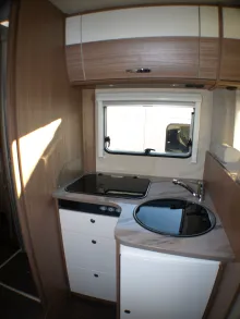 Fahrzeugbild Carado T 339 #9