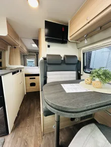 Fahrzeugbild Sunlight Camper Van Cliff 640 Solar + TV/SAT + Markise #8