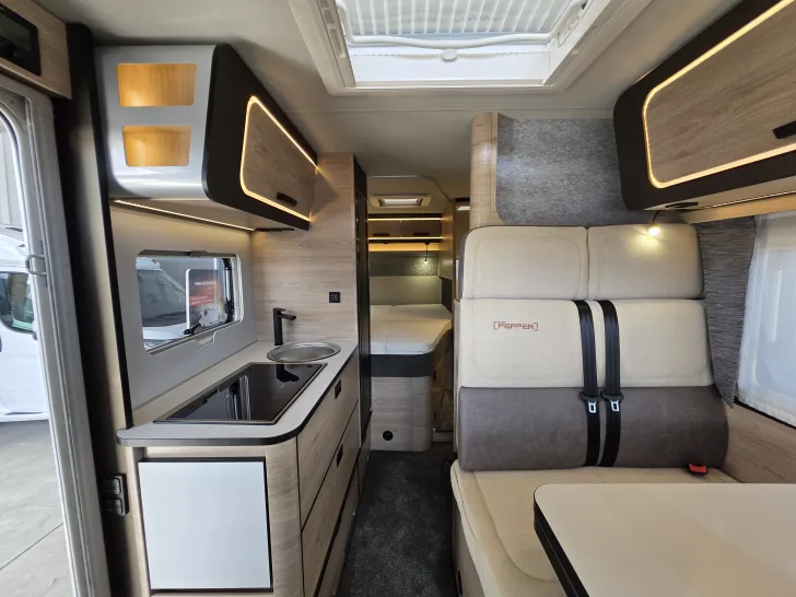 Fahrzeugbild Weinsberg CaraCompact 600 MF EDITION [PEPPER] Modell 2027 #8