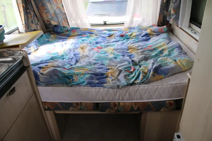 Grundriss Nacht Caravelair Bamba Luxe