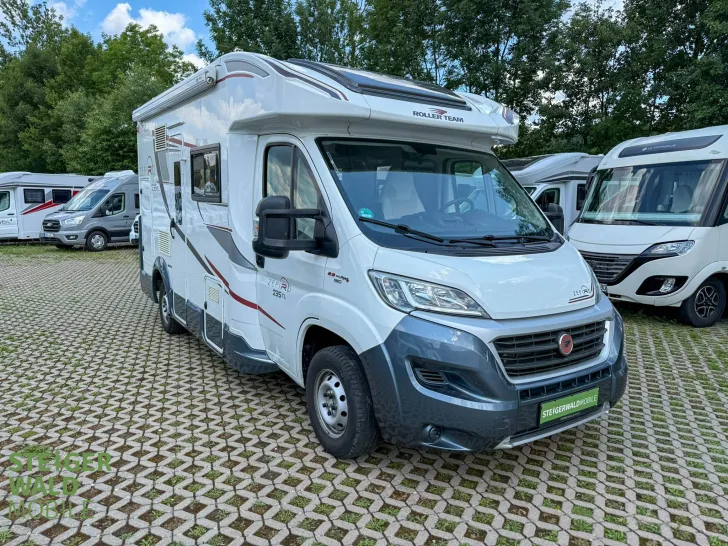 Fahrzeugbild Roller Team ZEFIRO 235TL*Raumwunder*Solar*Markise*Rfk #3