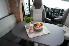 Fahrzeugbild Knaus L!VE WAVE 650 MF Platinum Selection 5 Gurtplätze | Automatik #7