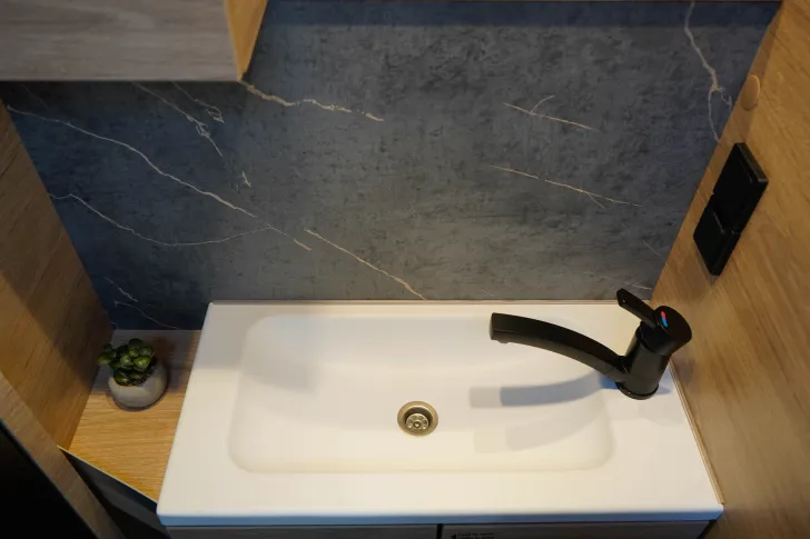 Fahrzeugbild Weinsberg CaraOne 500 FDK | viele Extras | inkl. Vorzelt #15